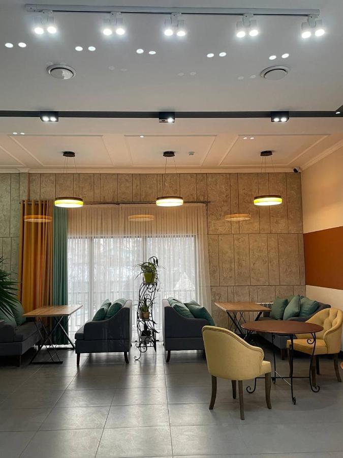 Gоlden Dragon Villa Hotel Бішкек Екстер'єр фото