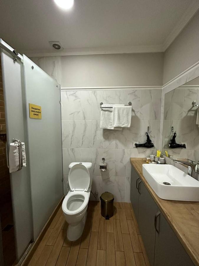 Gоlden Dragon Villa Hotel Бішкек Екстер'єр фото