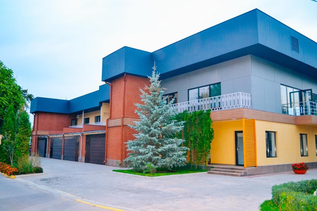 Gоlden Dragon Villa Hotel Бішкек Екстер'єр фото